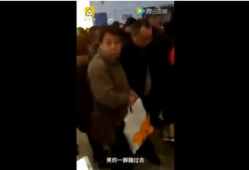 女生被插视频,女生被插视频事件引发的深思